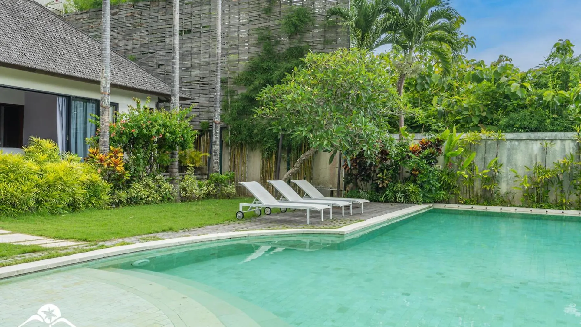 Villa Rumah Pertama By Bukit Vista Uluwatu  Indonesia