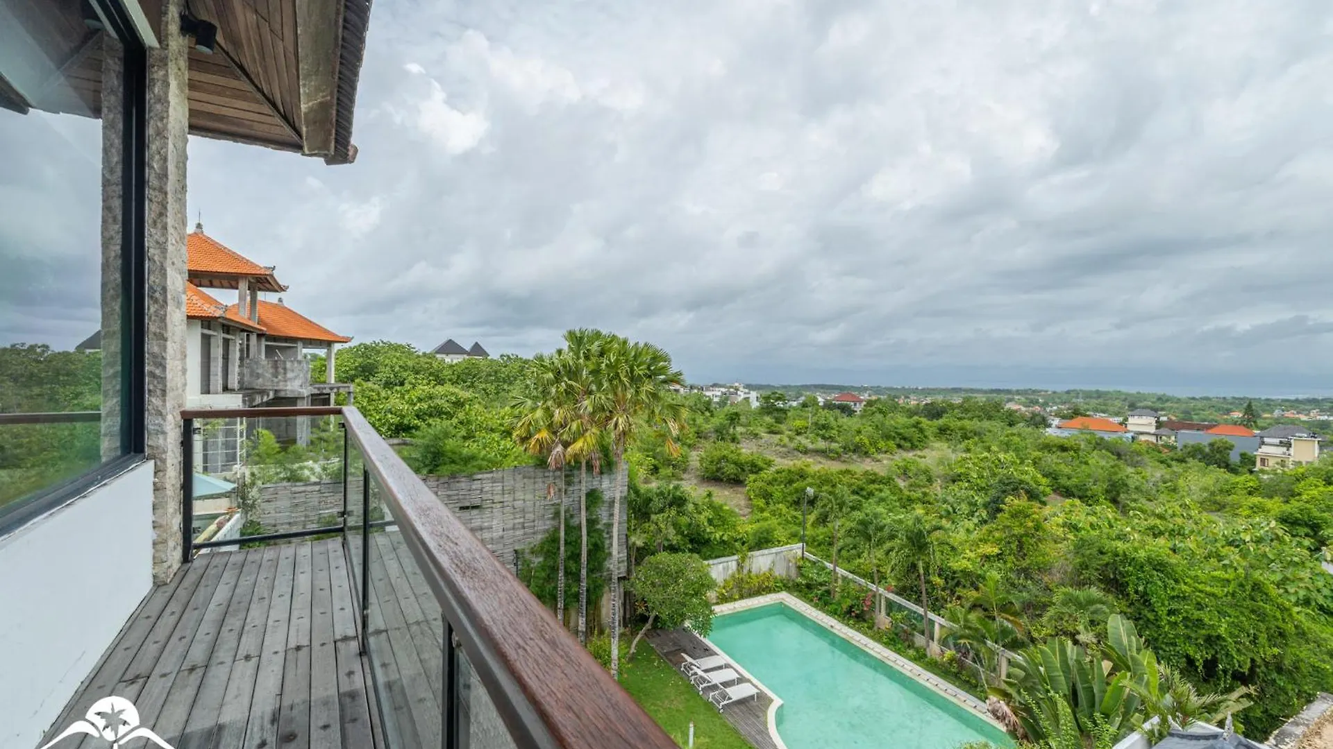 Villa Rumah Pertama By Bukit Vista Улувату 0*,  Индонезия